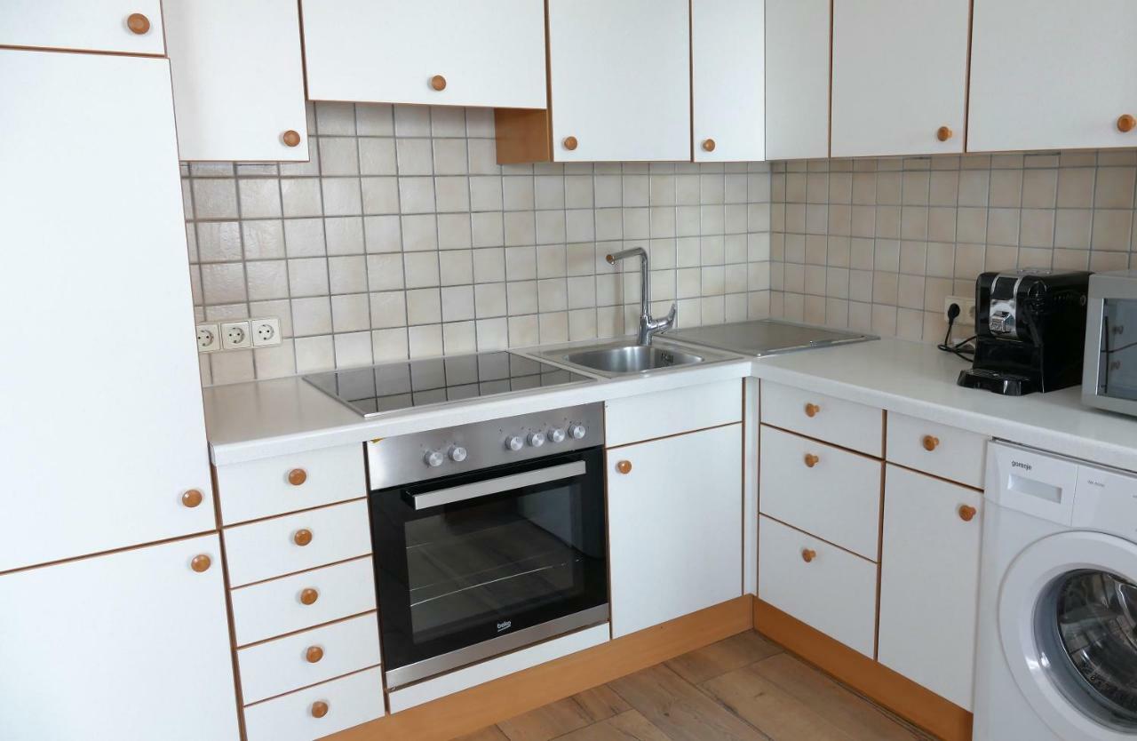 Gaestehaus Fischbach Jois Exteriör bild